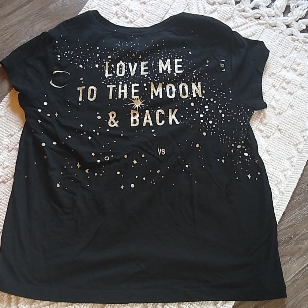 💚 2/$20 Small Victoria's Secret tee